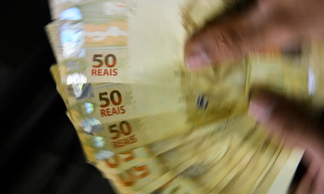 Banco Central corta taxa de juros pela segunda vez consecutiva