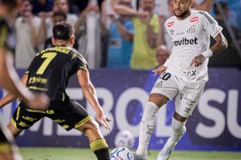 Venda de ingressos para jogo entre Santos e Recoleta esgota em três dias