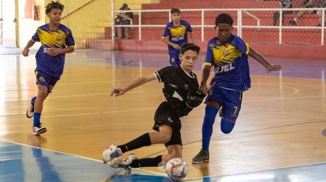 Copa Pelezinho tem 42 gols na estreia da 11ª edição