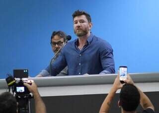 Prefeitura usará agentes de saúde para fiscalizar terrenos sujos Prefeitura usará agentes de saúde para fiscalizar terrenos sujos