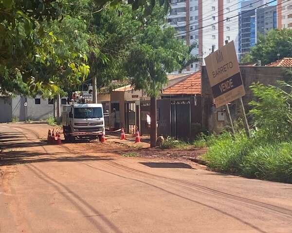 Moradores do Jardim Bela Vista ficam quase 20 horas sem energia