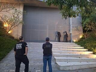 Fraude em remédios de câncer tinha 4 núcleos para desviar 70% de verba pública