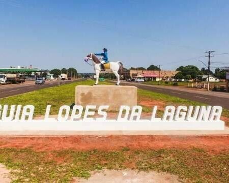 Suspeito de tentativa de homicídio é morto ao reagir à abordagem da PM