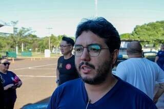 Servidores fazem paralisação e cobram reajuste salarial e concurso público