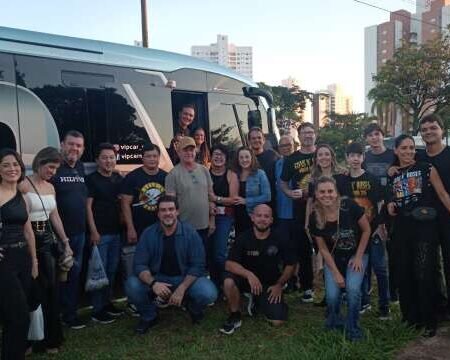 Caravana percorre 230 km e aluga até ônibus para ver Guns N’ Roses em na Capital