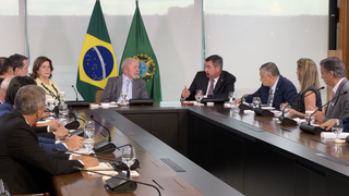 Lula dá aval para MS investir R$ 1,2 bilhão e modernizar 730 km de rodovias 