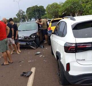 Com mais um acidente, moradora cobra quebra-molas na Avenida Lúdio Coelho