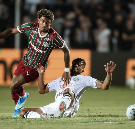 Athletico-PR e Fluminense empatam e adiam vaga na Copa do Brasil