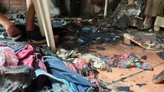 Por causa de um "não", homem queimou tudo que professora tinha