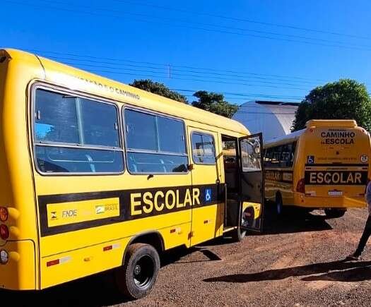Sem licença e sem rastreamento, transporte escolar gera multa em Eldorado
