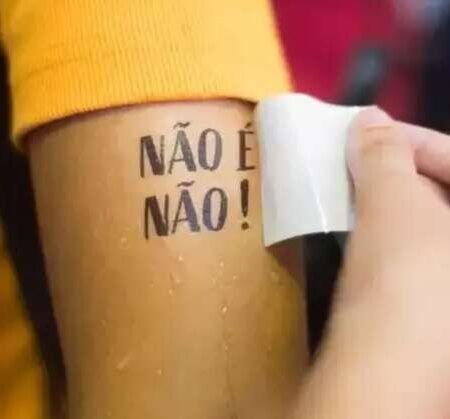 Casos de assédio abrem debate sobre segurança em estúdios de tatuagem