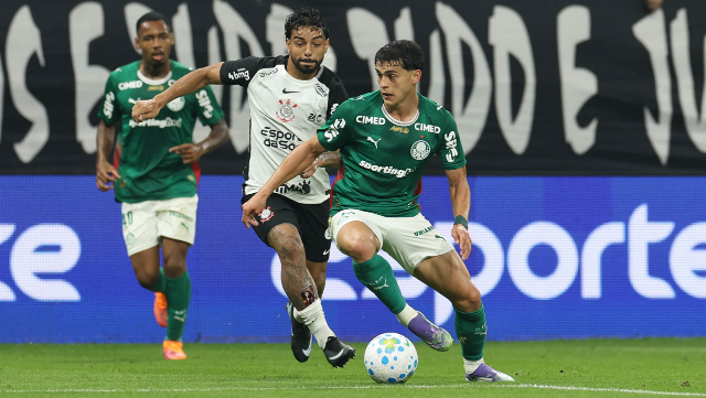 Palmeiras empata com dois a mais e perde chance de disparar na liderança