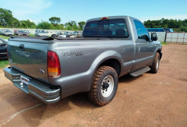 Picape com lance inicial de 31 mil reais é destaque em leilão do Detran