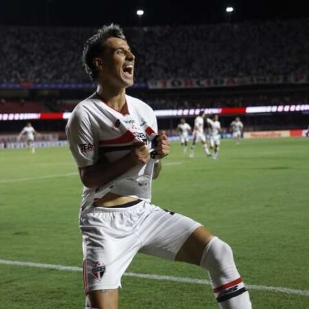 Com 3 gols do sul-mato-grossense Ferreirinha, São Paulo vence Cruzeiro