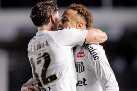 Corinthians vence clássico, Neymar marca e Santos deixa a zona de rebaixamento