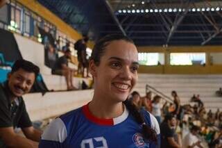 Associação prevê torneio internacional após reunir 300 atletas do handebol