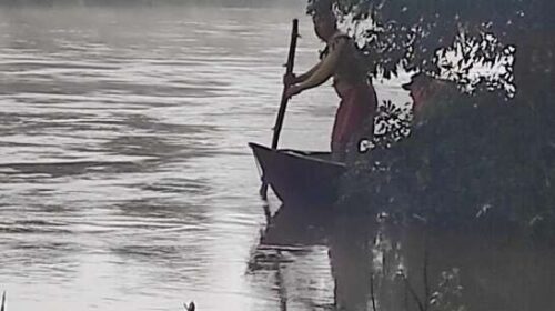 Motorista que caiu de ponte é encontrado morto dentro de caminhão submerso