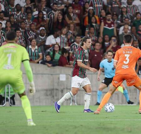 Fluminense vence no Maracanã e Corinthians perde para argentinos