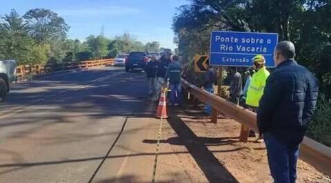Retirada de carreta no Rio Vacaria interditará BR-163 nesta quinta-feira