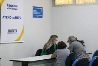 Com incentivo ao planejamento, Procon ajuda endividados a sair do vermelho