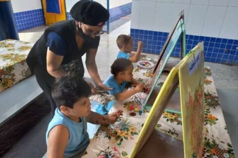 Prefeitura divulga mais uma lista de convocados para assistente de educação