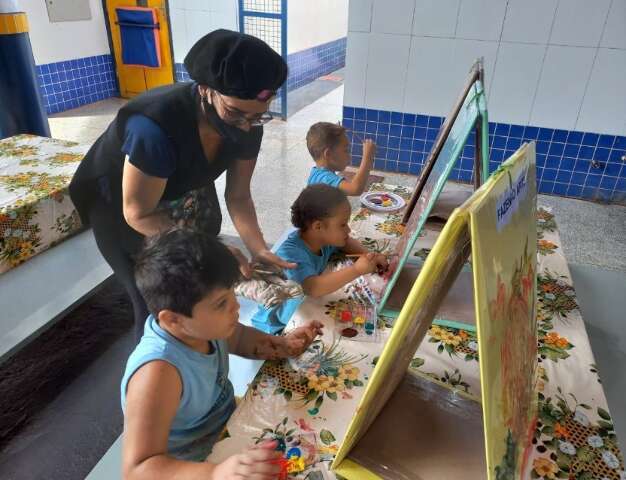 Prefeitura divulga mais uma lista de convocados para assistente de educação