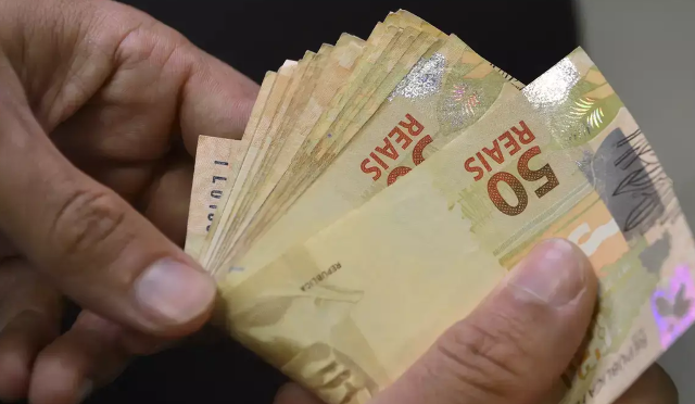 União detalha cobrança automática de impostos na reforma tributária