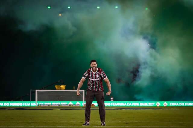 Fluminense Football Club vence São Paulo em noite de apresentação de Hulk