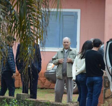 Médico é preso por posse de arma e investigado por feminicídio