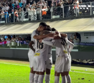 Santos vence Vitória, deixa zona de rebaixamento e tem Gabigol expulso após gol