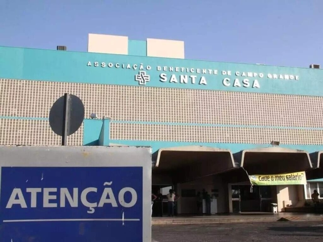 Justiça aumenta para R$ 100 mil multa diária por crise na Santa Casa