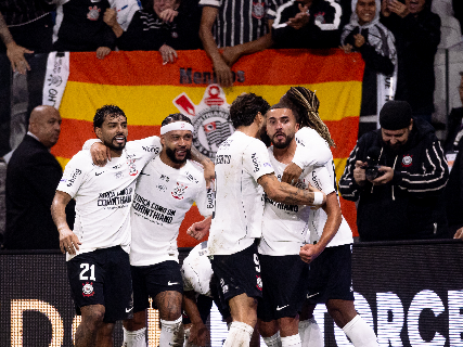 Gol de Zakaria no fim decide duelo entre Corinthians e Atlético-MG