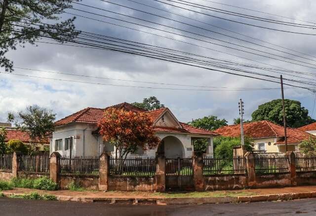 Casa histórica abandonada há anos entra em monitoramento do MP para recuperação