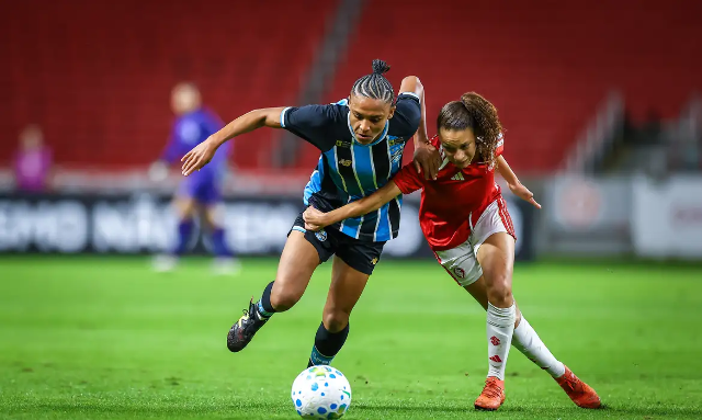 Inter vence Grêmio nos pênaltis e avança às oitavas da Copa do Brasil