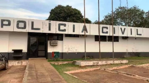 Homem é baleado no braço durante ataque a tiros contra carro