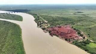 Expansão de porto em Corumbá avança em meio a impasses sobre hidrovia