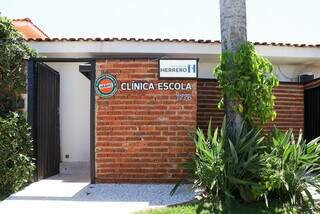Areno abre inscrições para pacientes que buscam implantes e aparelho ortodôntico Areno abre inscrições para pacientes que buscam implantes e aparelho ortodôntico
