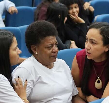 “Acabou com a minha família”, diz mãe após júri do assassino da filha e da neta