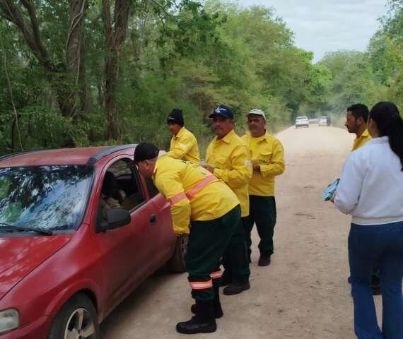 Ação educativa reforça a prevenção de incêndios na APA Baía Negra