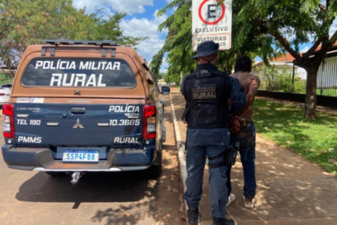 Homem é preso por matar carvoeiro a facadas após desentendimento