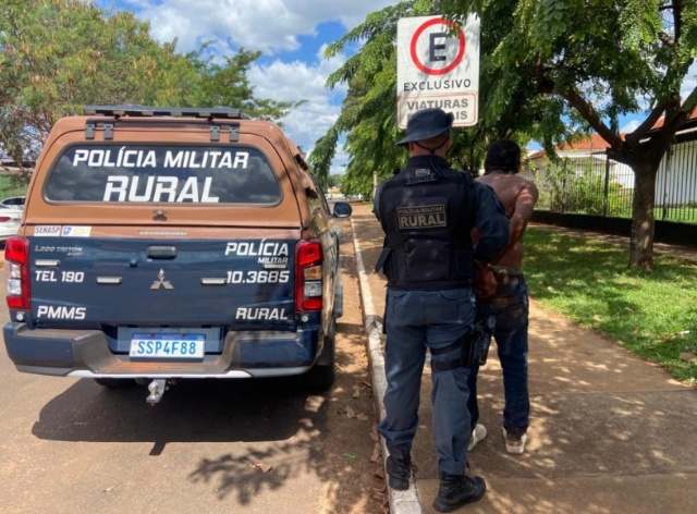 Homem é preso por matar carvoeiro a facadas após desentendimento