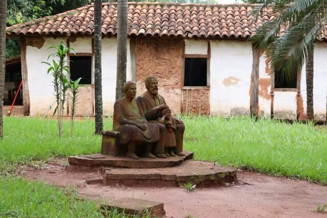 Após 6 anos, restauração de marco histórico da Capital ainda não saiu do papel