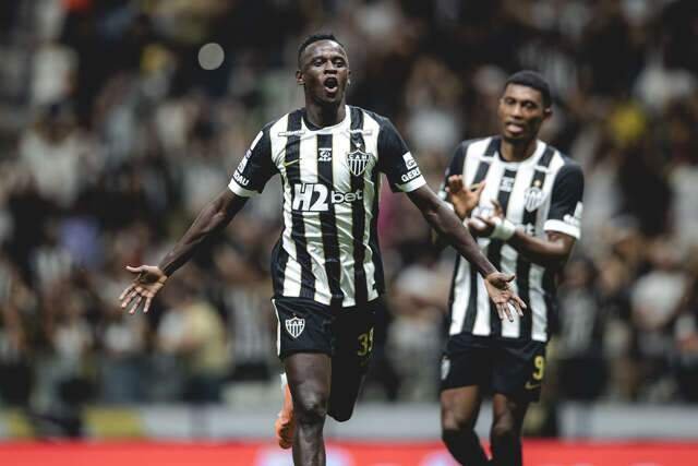 Atlético Mineiro vence Mirassol com golaços e redenção de Cissé