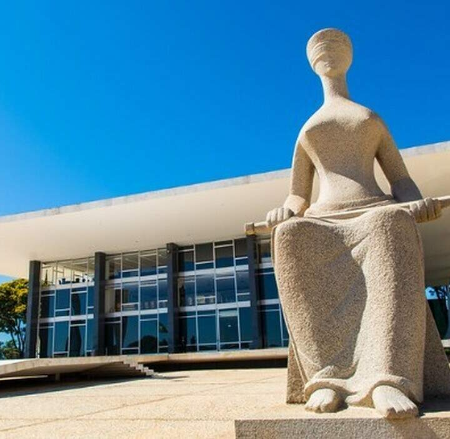 STF mantém decisão e barra revisão da vida toda do INSS