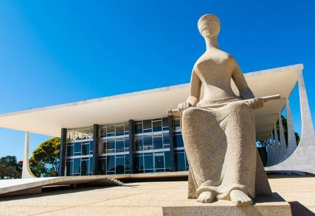 STF mantém decisão e barra revisão da vida toda do INSS
