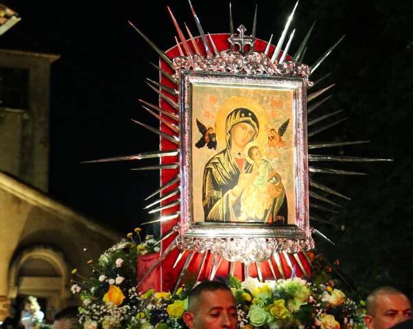 Com procissão, fiéis celebram a padroeira de MS em ato de amor e fé