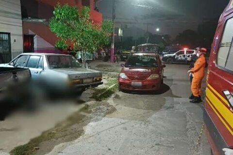Boliviano de 50 anos é executado com tiros no rosto em frente de casa