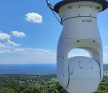 Serra da Bodoquena recebe quatro torres para monitorar focos de incêndio