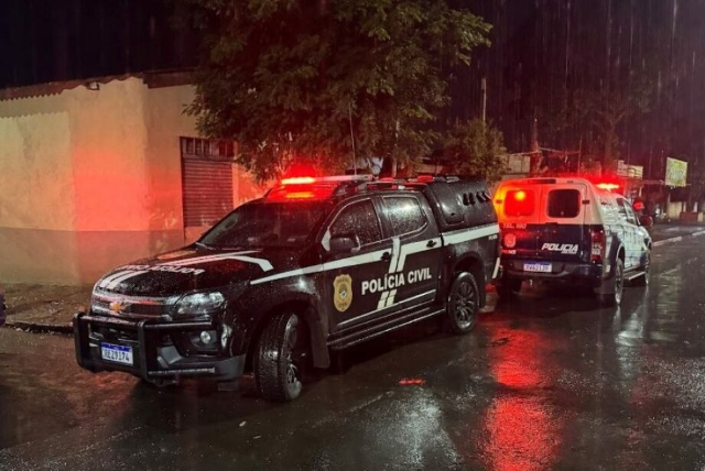 Homem é preso suspeito de assassinar casal a tiros em via pública