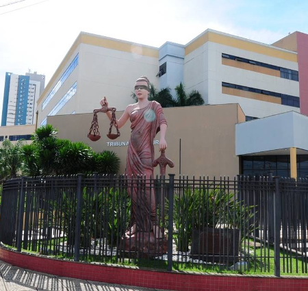 Padrasto é condenado a 18 anos e 8 meses por estupro de enteada